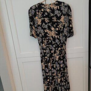 LAST DAY! Lovely Floral Dress
